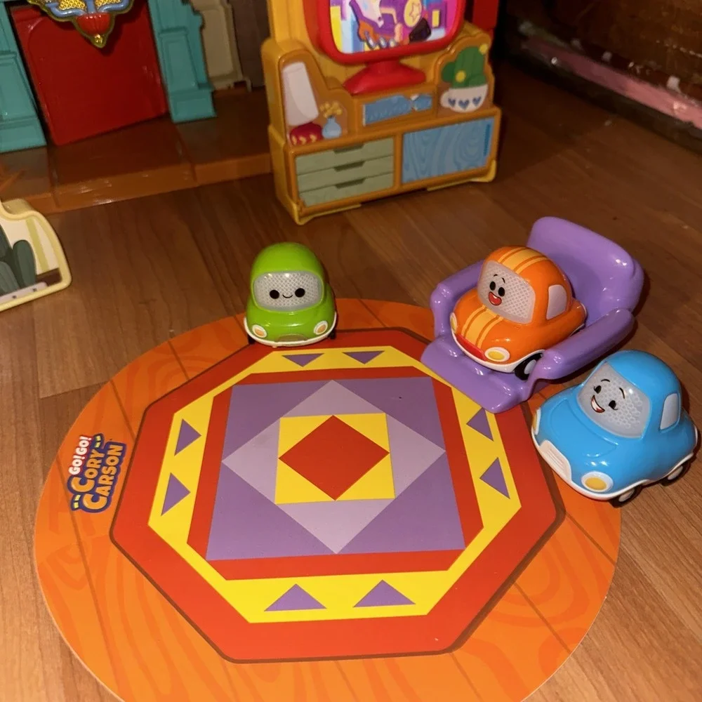 VTech Go Go Cory Carson Cory's Stay & Play Home Set +3 Extra Vehicles